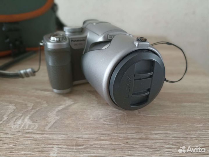 Фотоаппарат Panasonic Lumix DMC-FZ8