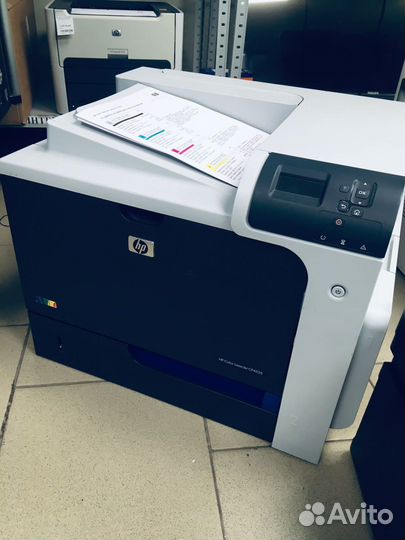 Цветной принтер A3/A4 HP Color Jet CP4525