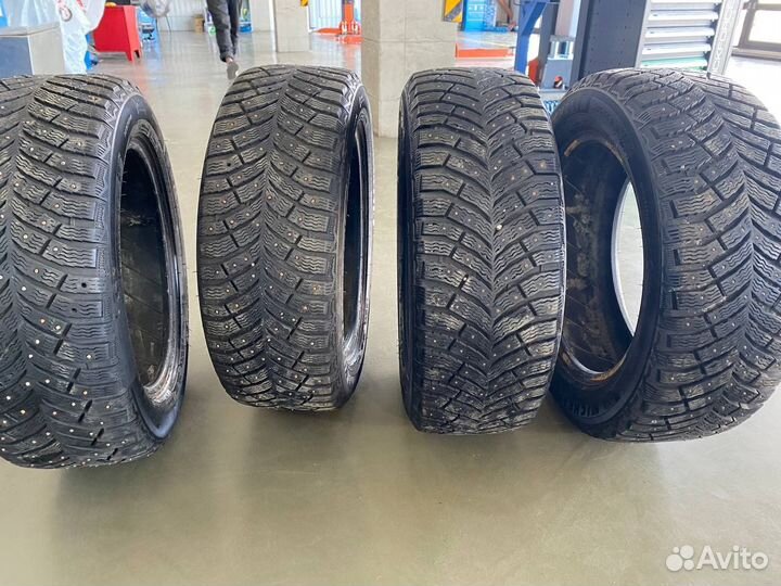 Michelin X-Ice North 4 205/55 R16 94T
