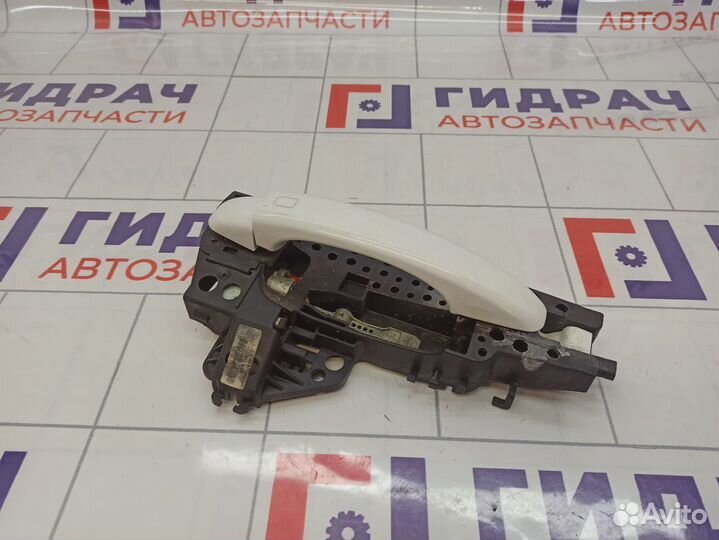 Ручка двери наружная задняя правая Audi Q5 (8R)