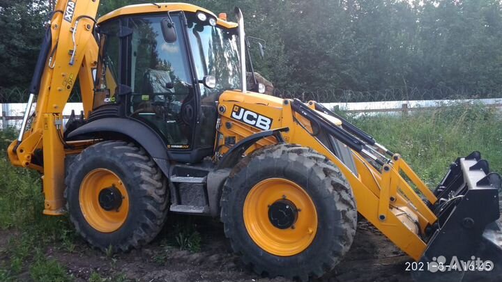 Экскаватор-погрузчик JCB 4cx