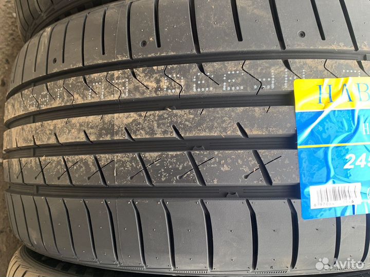 Habilead HF330 245/40 R19 и 275/35 R19 100Y