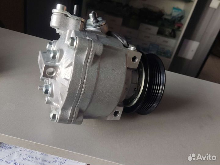Компрессор кондиционера Опель mokka luzar lcac0595