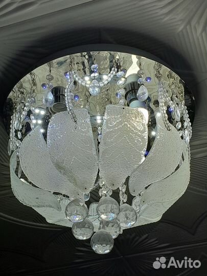 Люстра с пультом