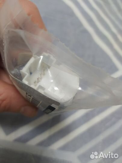 Лягушка стоп-сигнала, выключатель Рено Логан 2