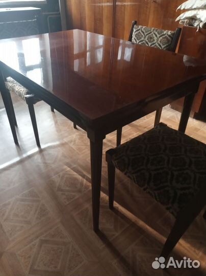 Стол обеденный раздвижной бронь