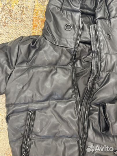 Куртка женская 44