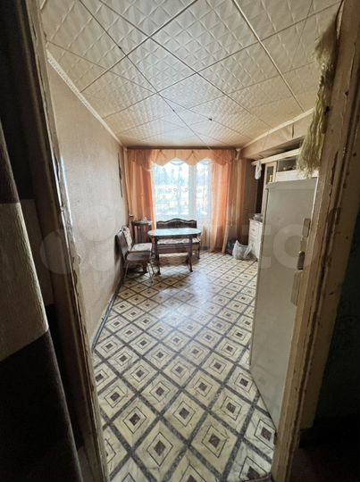 Комната 27,7 м² в 2-к., 2/5 эт.
