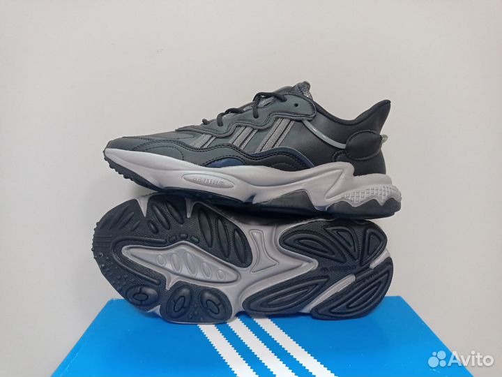 Кроссовки Adidas Ozweego Black/Hologram