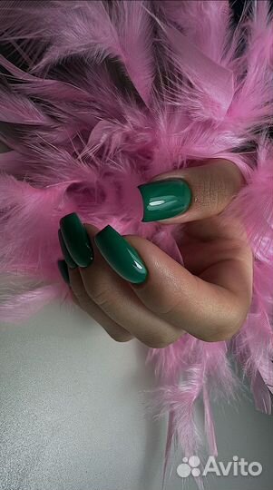 Наращивание ногтей, покрытие гель лаком