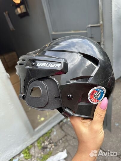 Шлем хоккейный bauer
