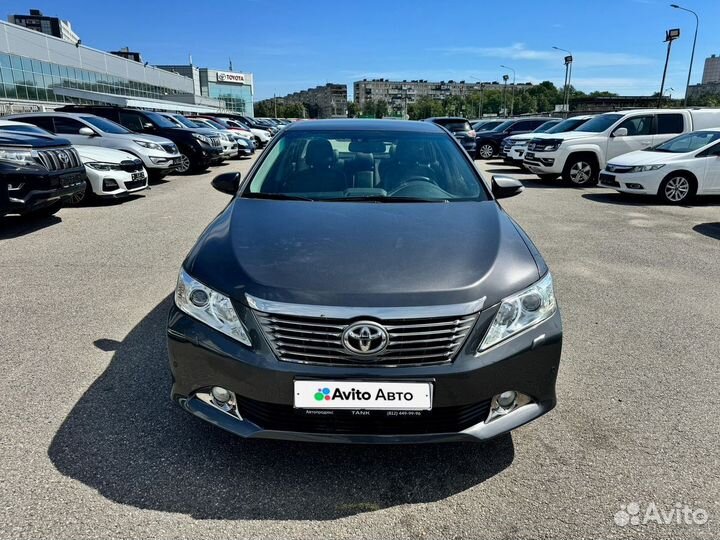 Toyota Camry 2.5 AT, 2014, 28 660 км