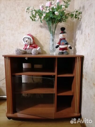 Тумба под тв