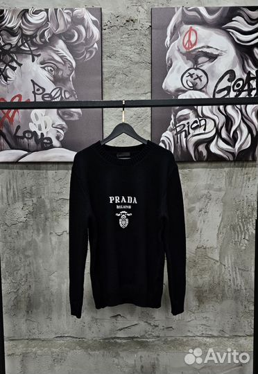 Чёрный свитер prada