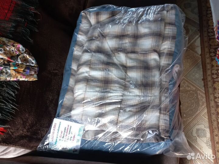 Клетка для собак и лежанка