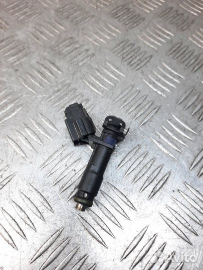 Форсунка Peugeot 307 кабриолет 2.0 RFJ 2006