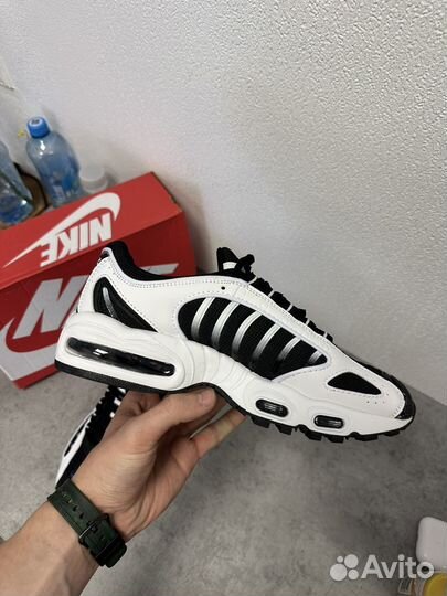 Nike air max tailwind 4