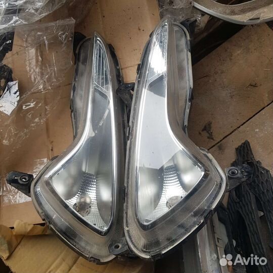 Фара противотуманная Hyundai solaris 15-17 бу ориг