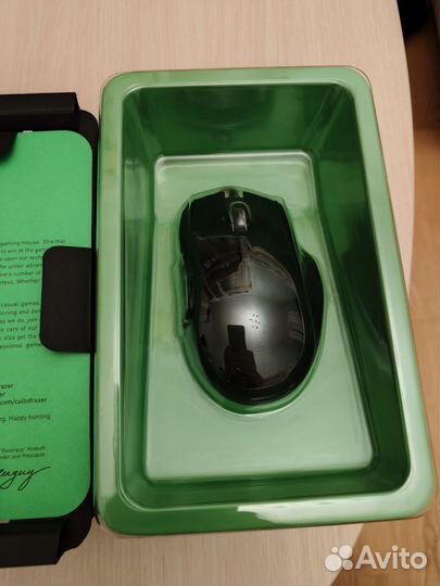 Топовая игровая мышка Razer Naga