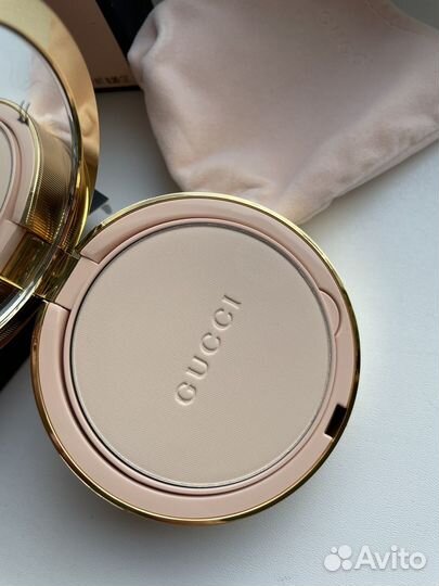 Пудра Gucci 005