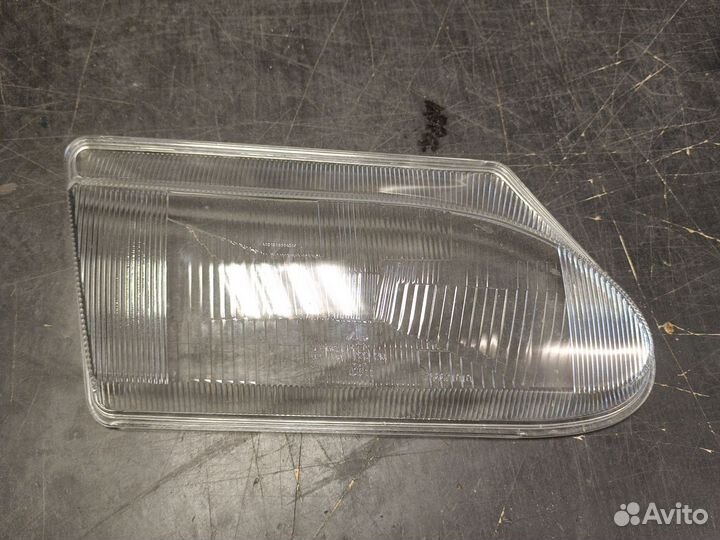 Стекло фары ваз 2115 2114 2113 bosch правое