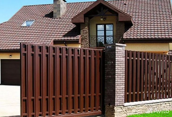 Забор из евроштакетника цена качественно