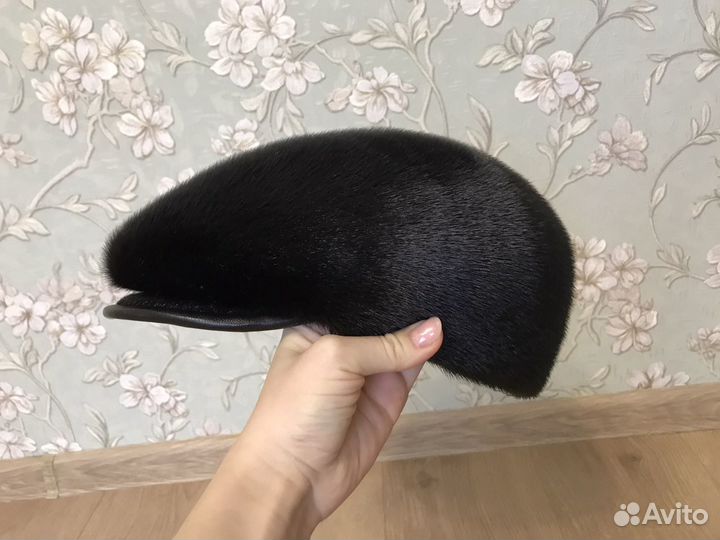 Мужская кепка из нерпы