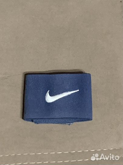 Держатели для щитков