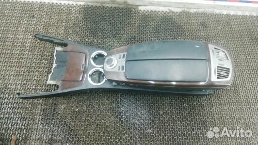 Подлокотник центральный BMW 7 E65 (OKR01IX01)