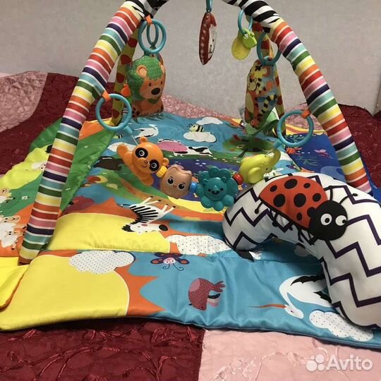Развивающий коврик