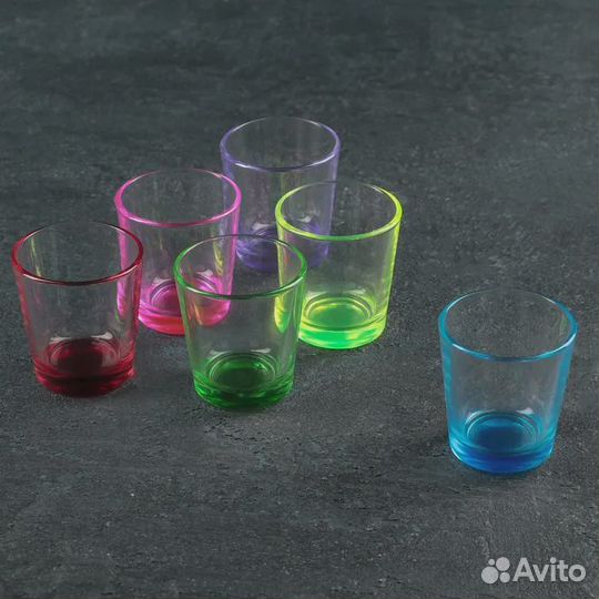 Бокалы из цветного стекла