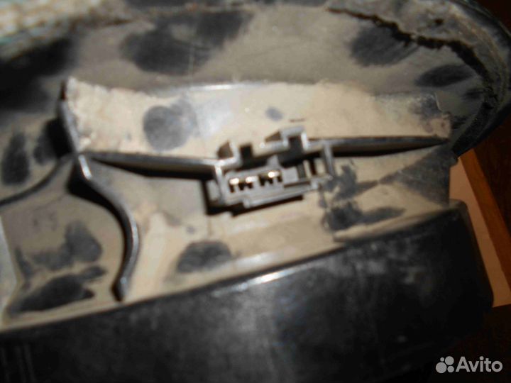 Динамик задний левый W211 A2118200502