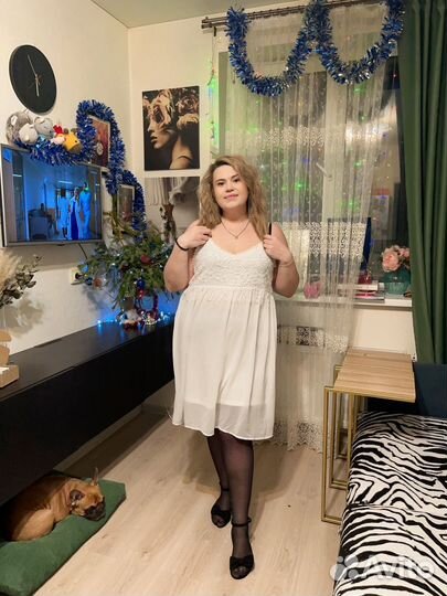 Платье с гипюром, шифоновое 54-56 р-р (xxxl)