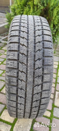 Toyo Observe GSi-5 205/65 R16
