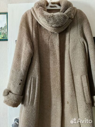 Пальто женское с мехом 50