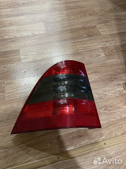 Задние фонари на mercedes ml163