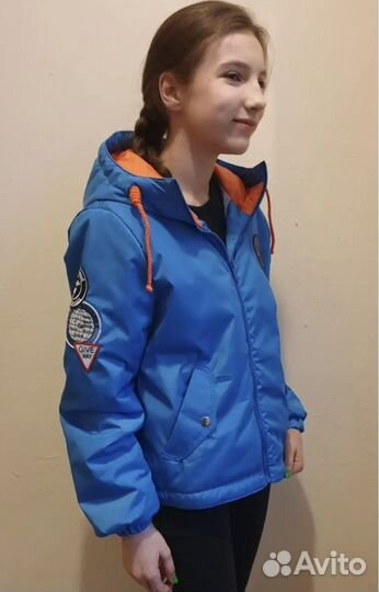 Куртка ветровка для девочки новая