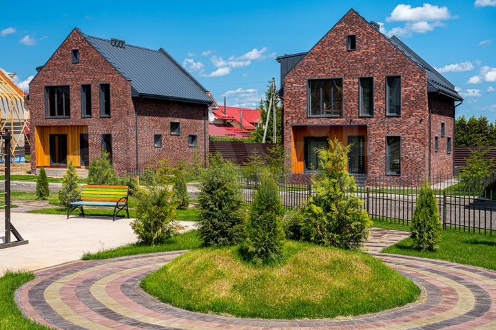 Коттедж 130 м² на участке 6 сот.