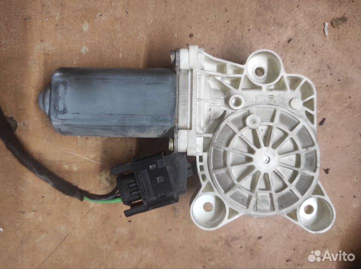 Mercedes w203 моторчик стеклоподъёмника