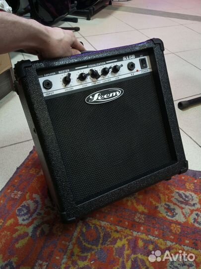 Басовый комбоусилитель Leem 15 Ватт