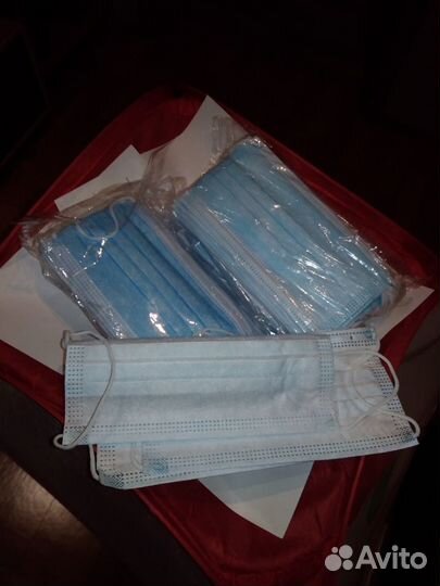 Маски одноразовые новые
