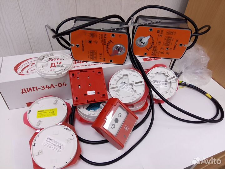 Пожарный извещатель маяк-12-С красный