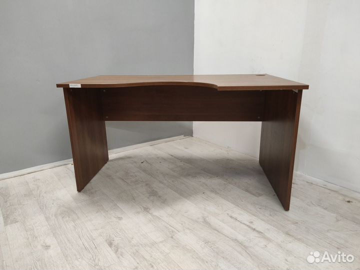 Стол эргономичный правый б/у 04215