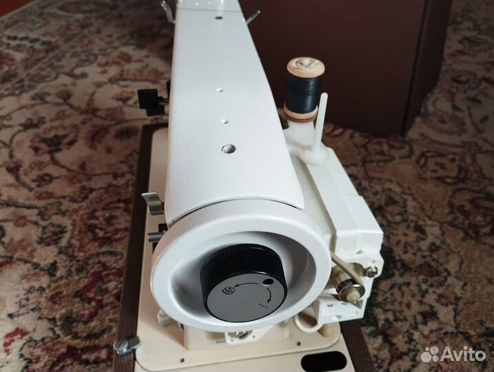 Швейная машина Radom 466