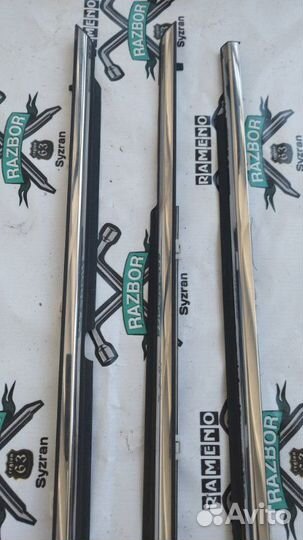 Молдинг двери Toyota Camry ACV30