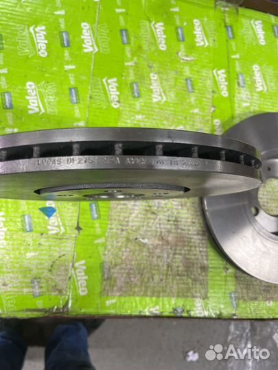 Диск тормозной Передний Volkswagen Audi DF2758