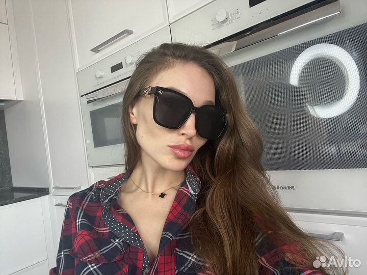 Очки Gucci женские солнцезащитные