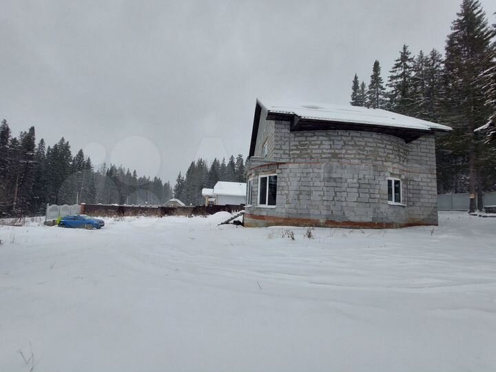 Коттедж 258,8 м² на участке 15 сот.