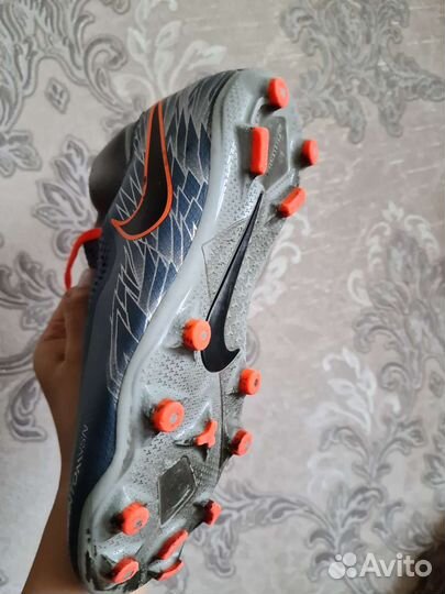Футбольние бутсы Nike Phantom VSN,размер 37,5