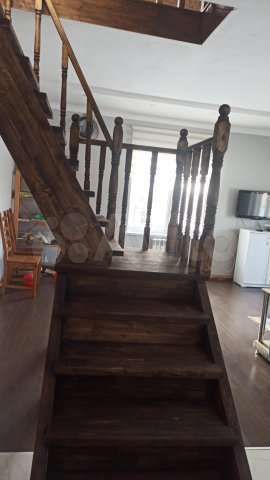 Дом 237 м² на участке 6 сот.